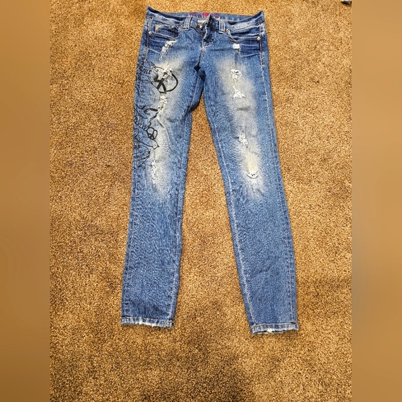 2B Bebe Denim - 2b Bebe graffiti jeans size 29 Used